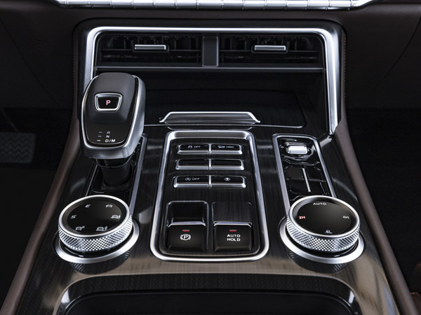 FOTON V7