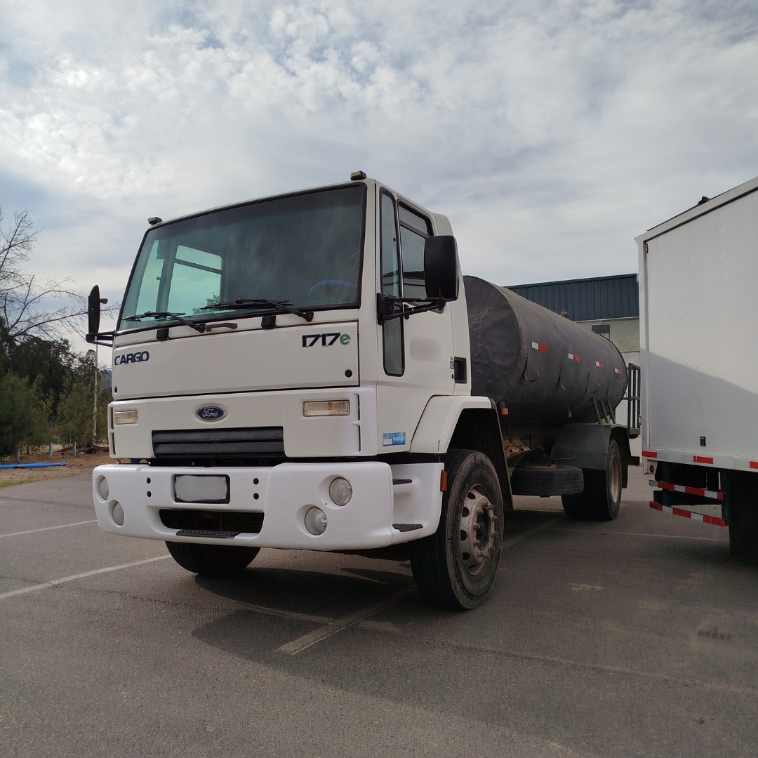 FORD CARGO 1717E 2010
