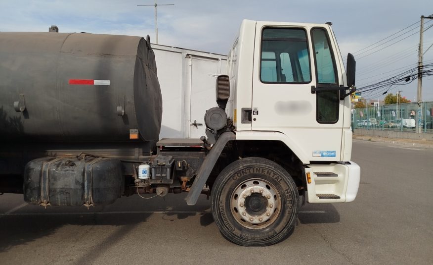 FORD CARGO 1717E 2010