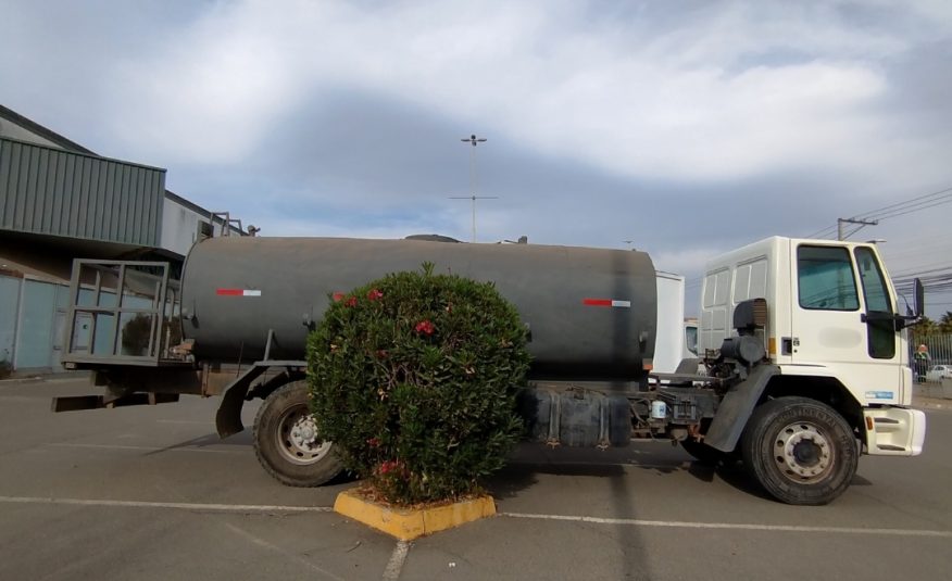FORD CARGO 1717E 2010