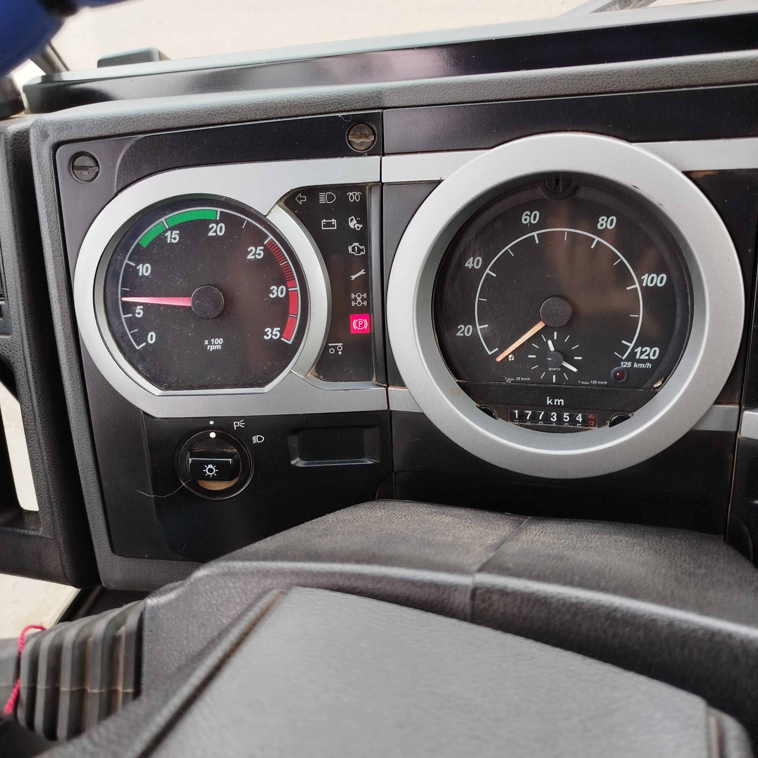 FORD CARGO 1717E 2010