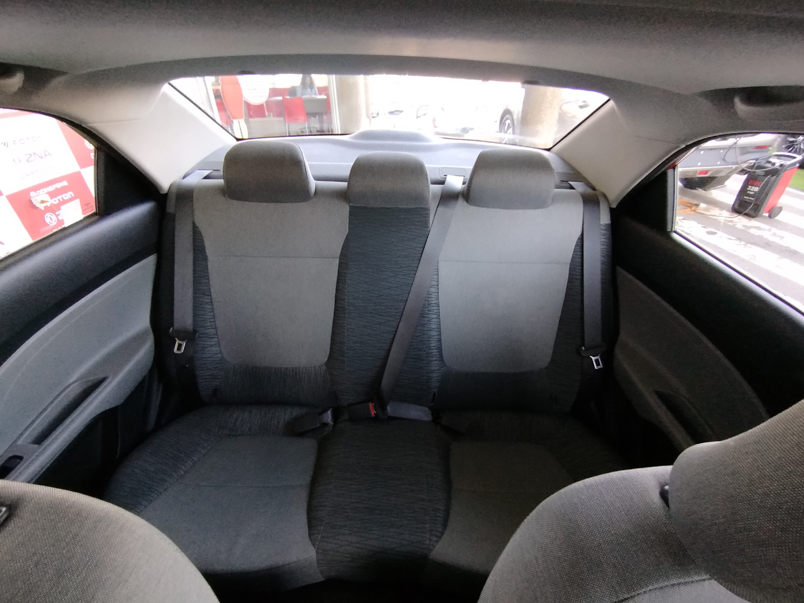 Kia Soluto 2025