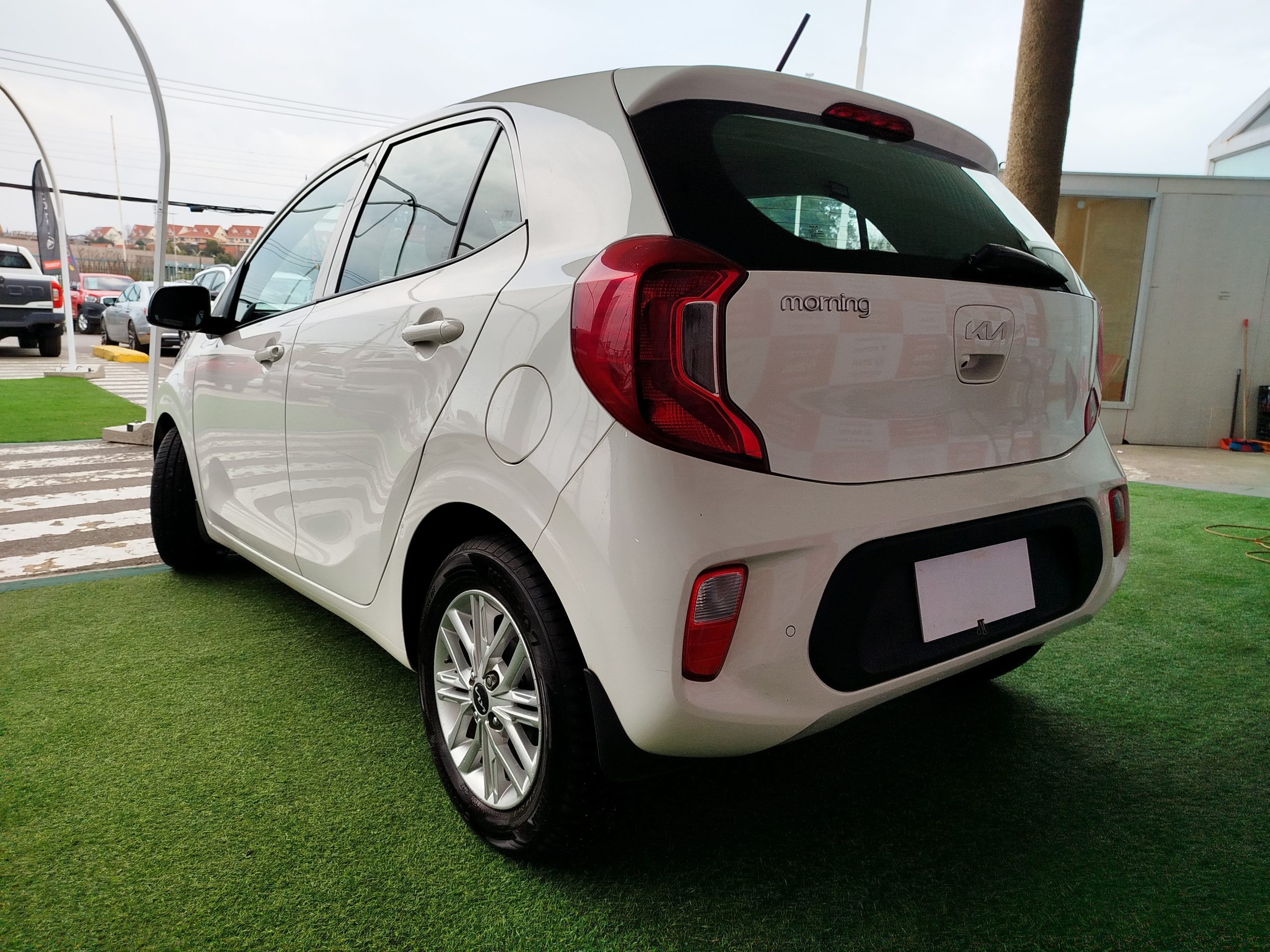 Kia Morning 1.2 AT 2023