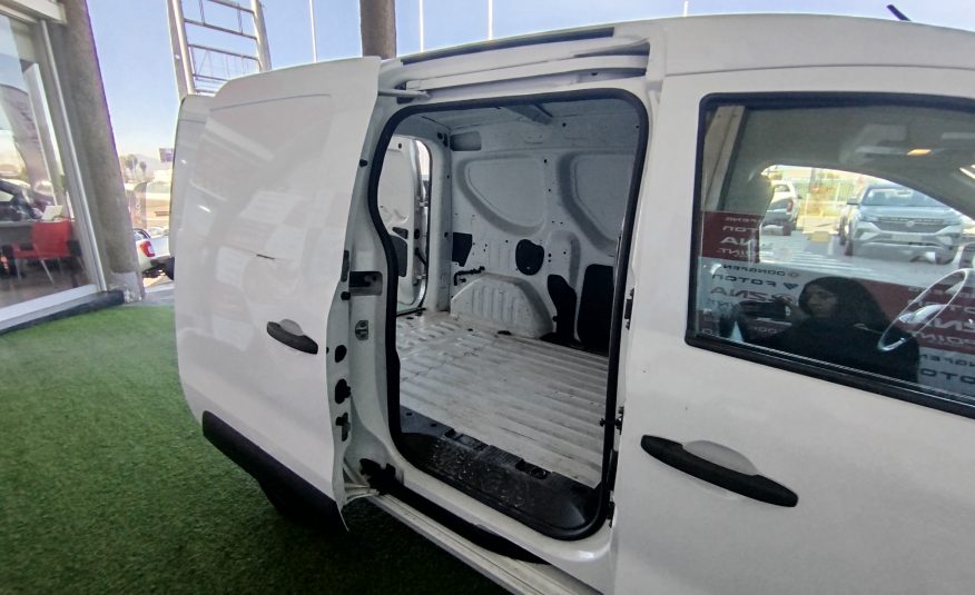 RENAULT EXPRESS 2022