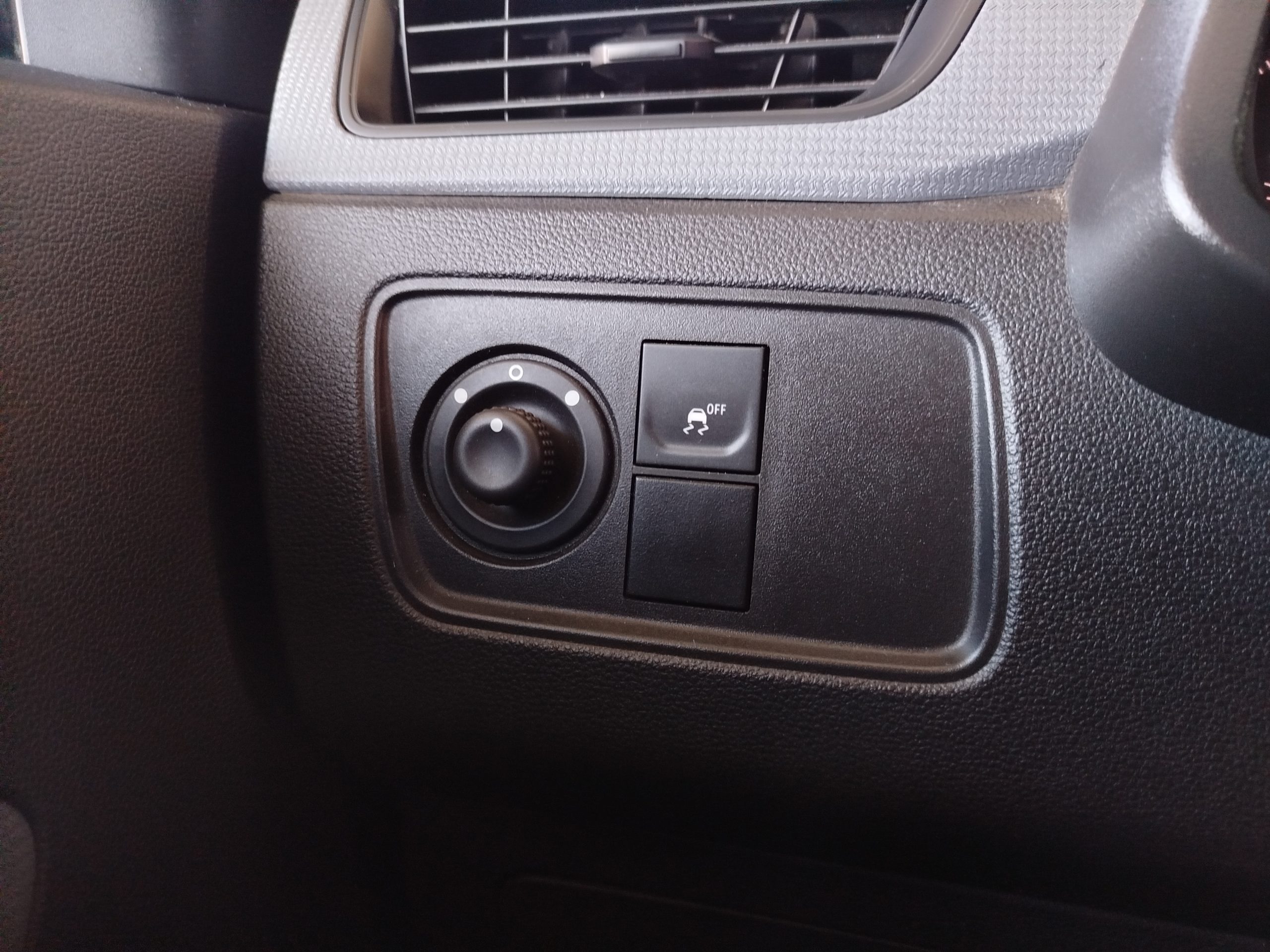 RENAULT EXPRESS 2022