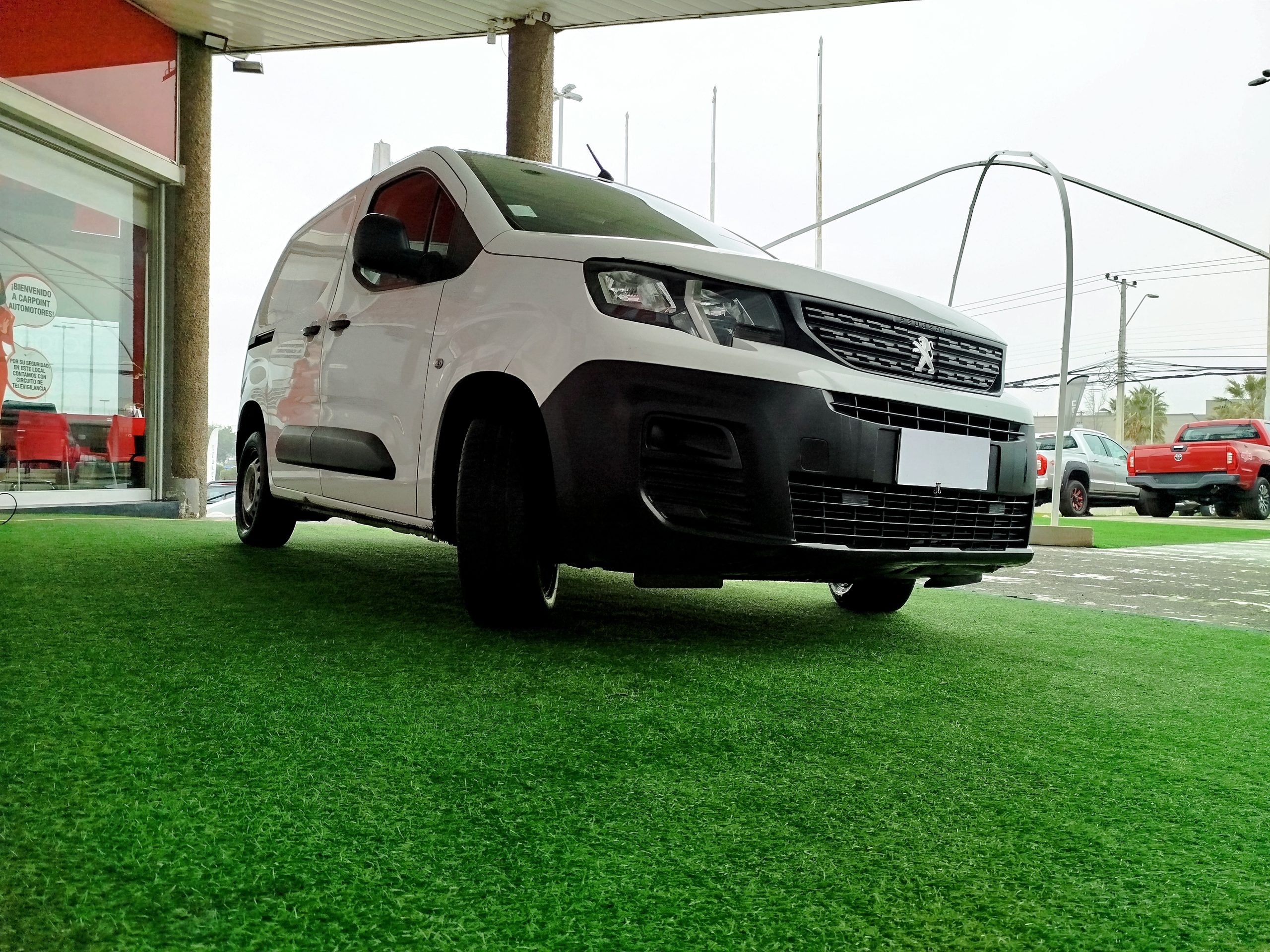 PEUGEOT PARTNER 2020