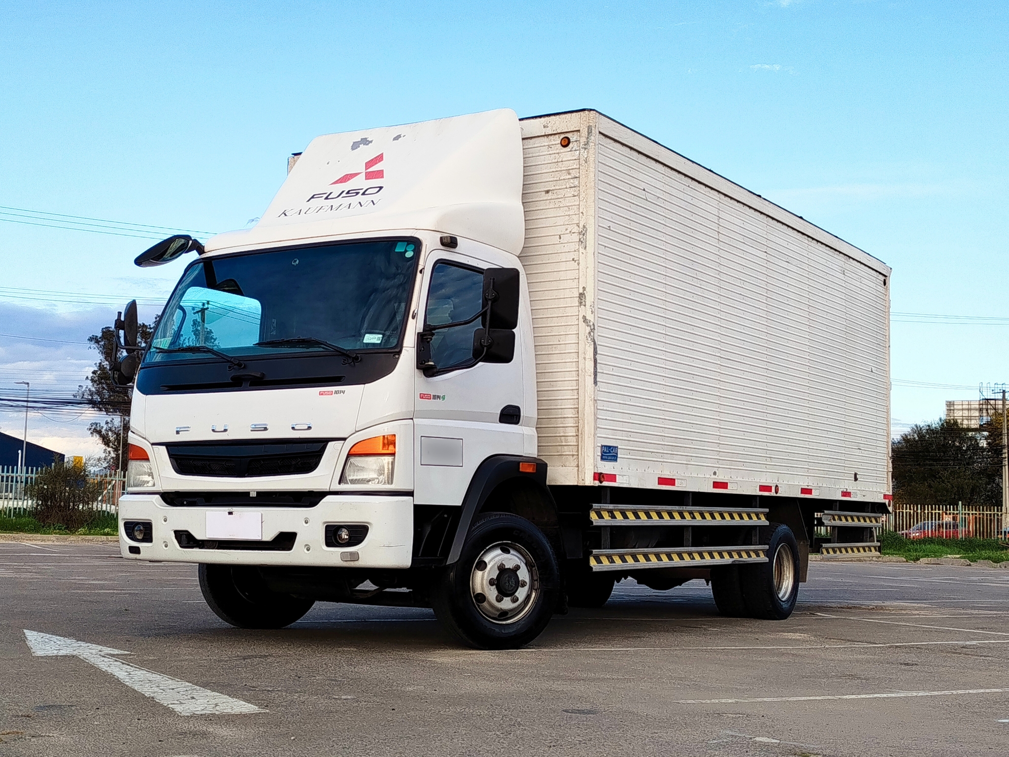 Mitsubishi Fuso 1014 2018