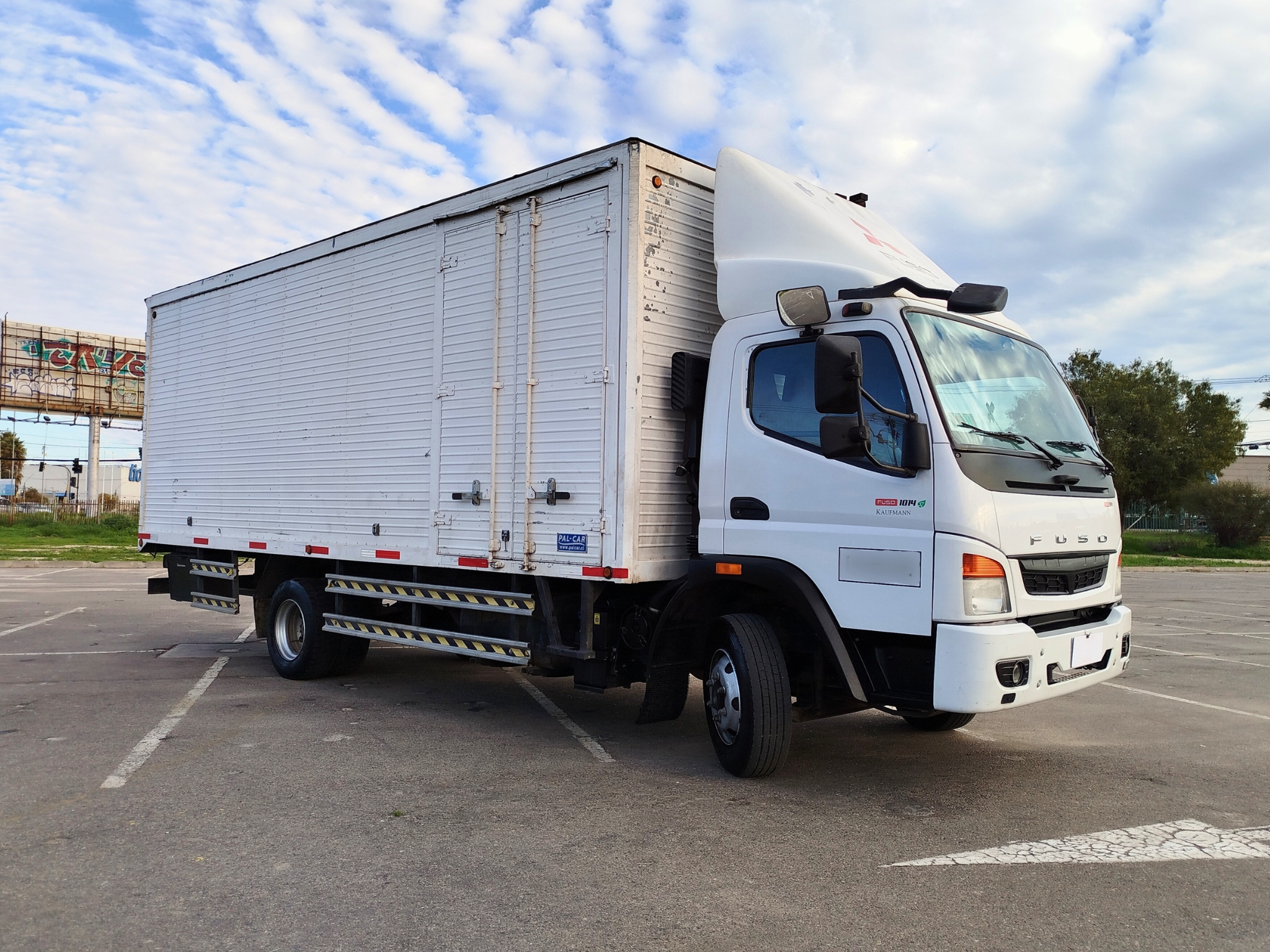 Mitsubishi Fuso 1014 2018