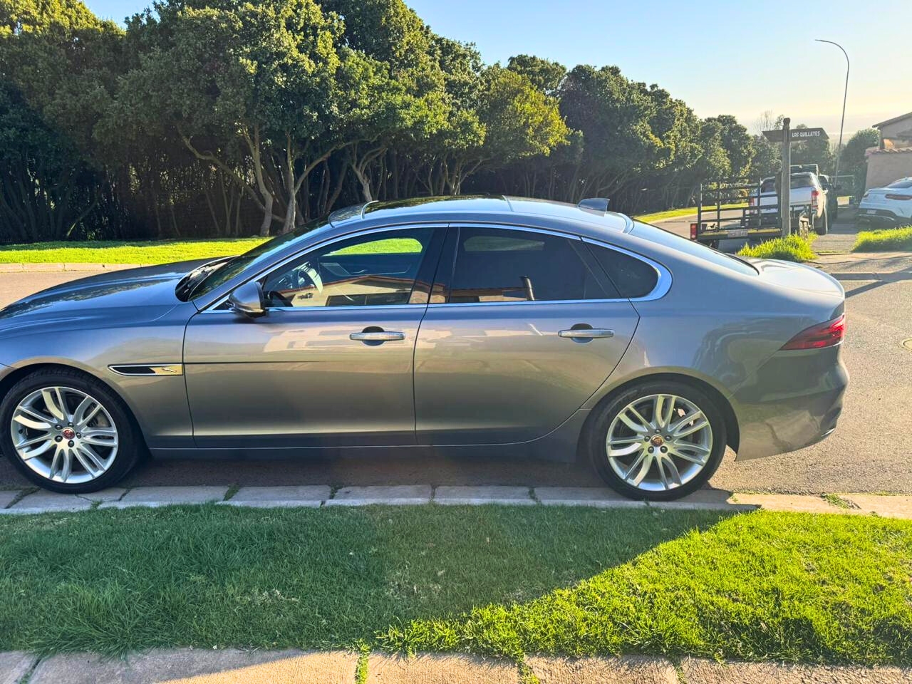 Jaguar XF 2021