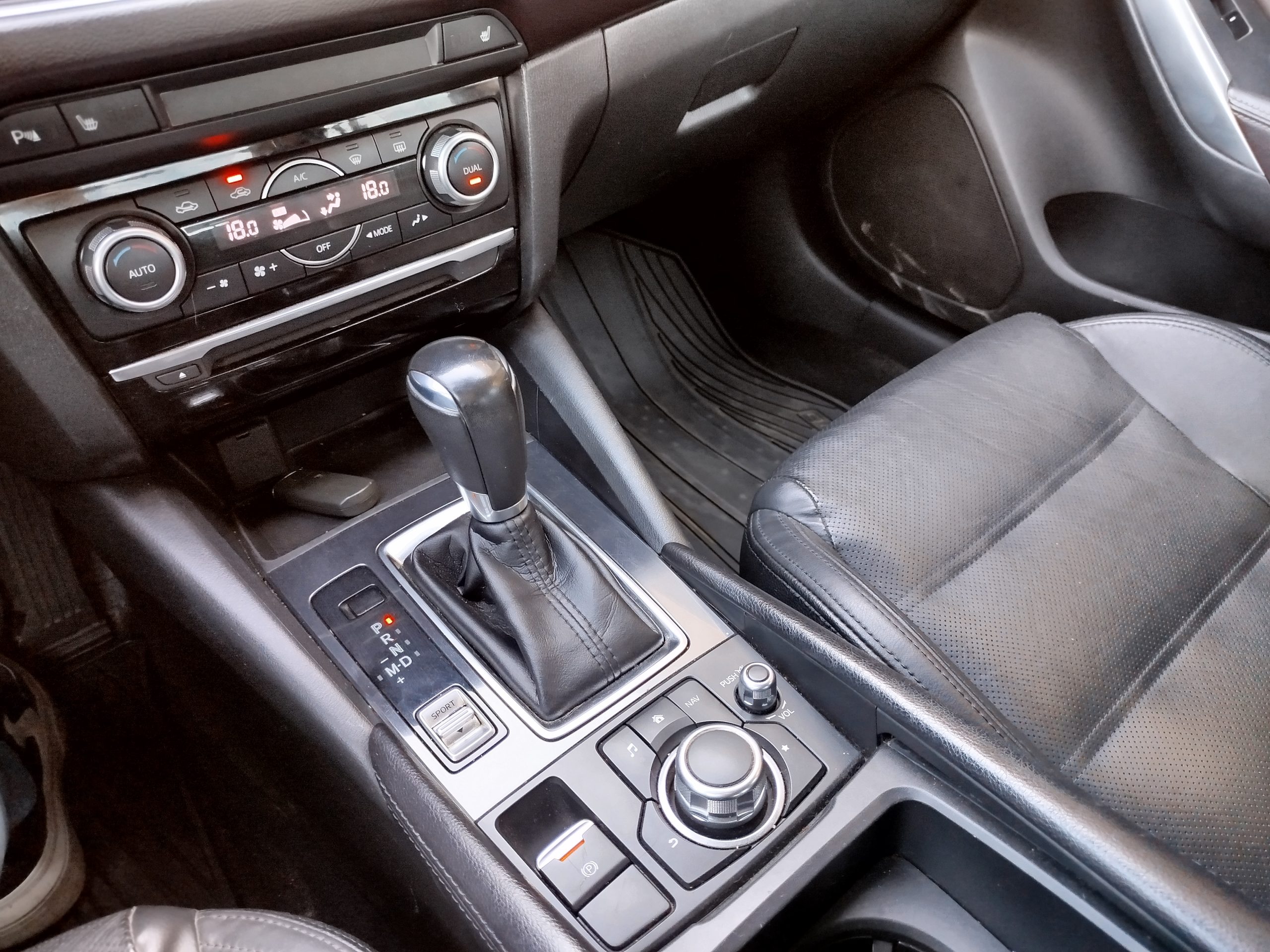 Mazda 6 AT 2016