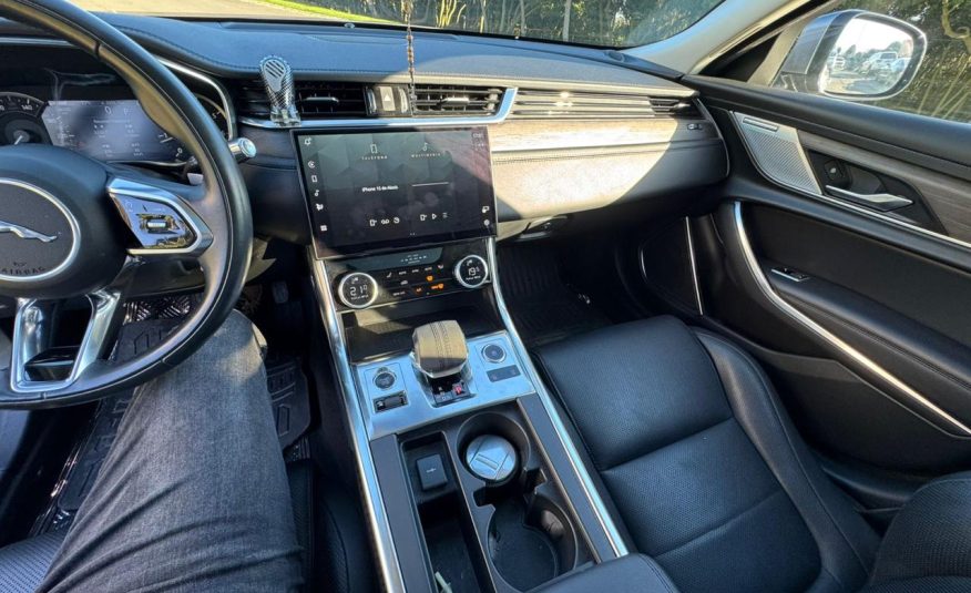 Jaguar XF 2021
