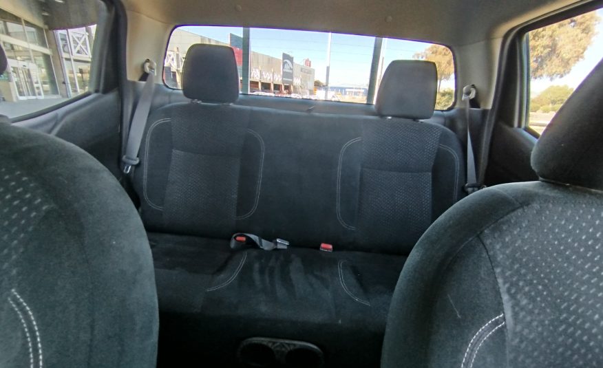 Nissan NP300 2019