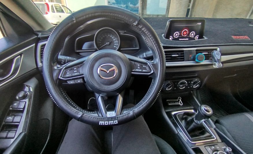 Mazda 3 2018