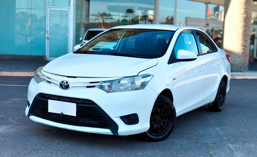 Toyota Yaris 2016