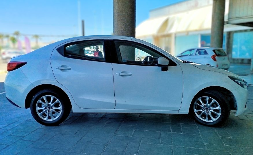 Mazda 2 2018