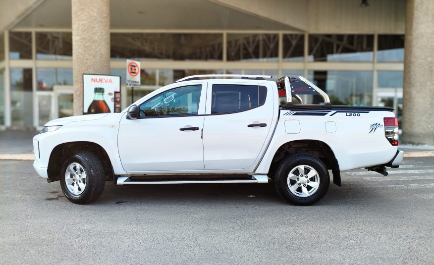 Mitsubishi L200 4×2 2024