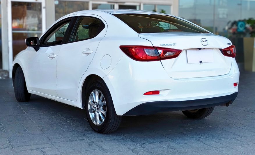 Mazda 2 2018