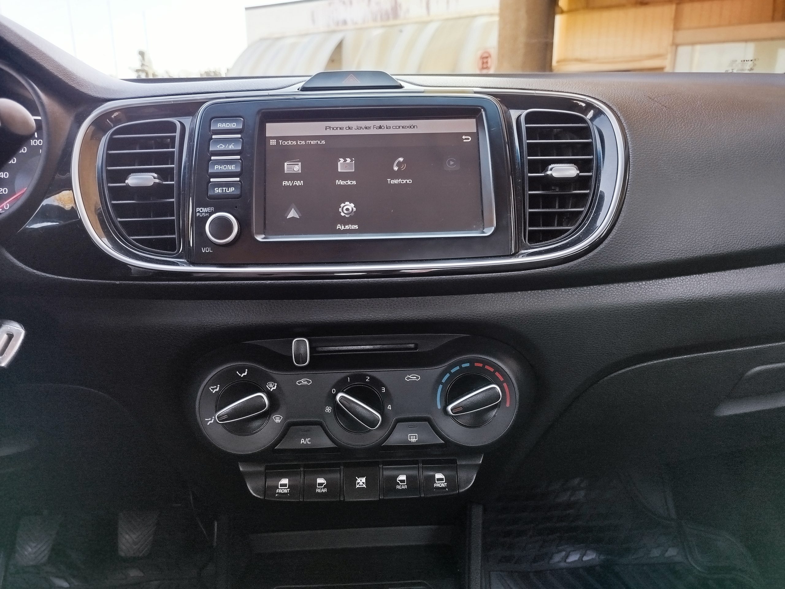 Kia Soluto 2020