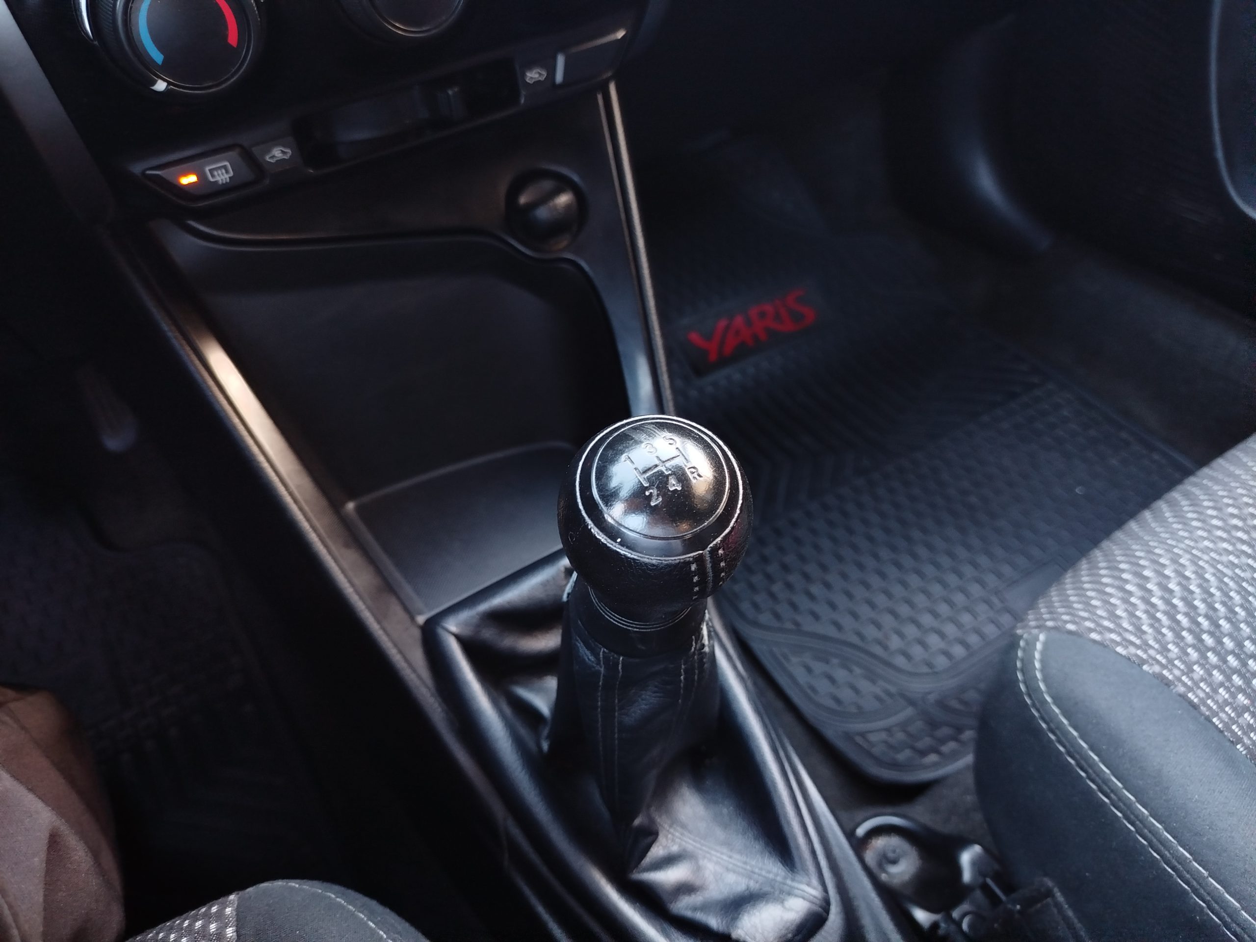 Toyota Yaris 2016