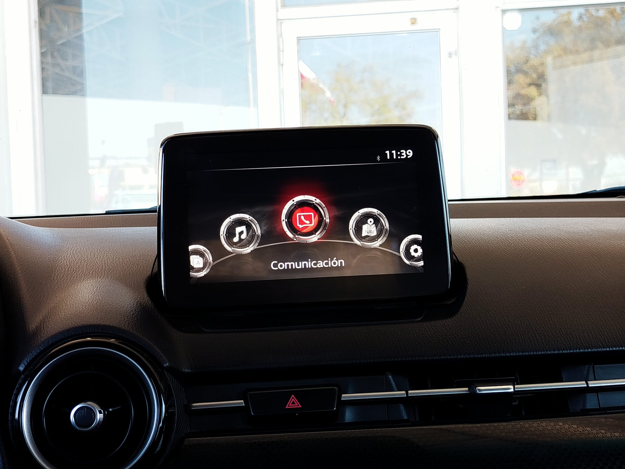 Mazda 2 2018