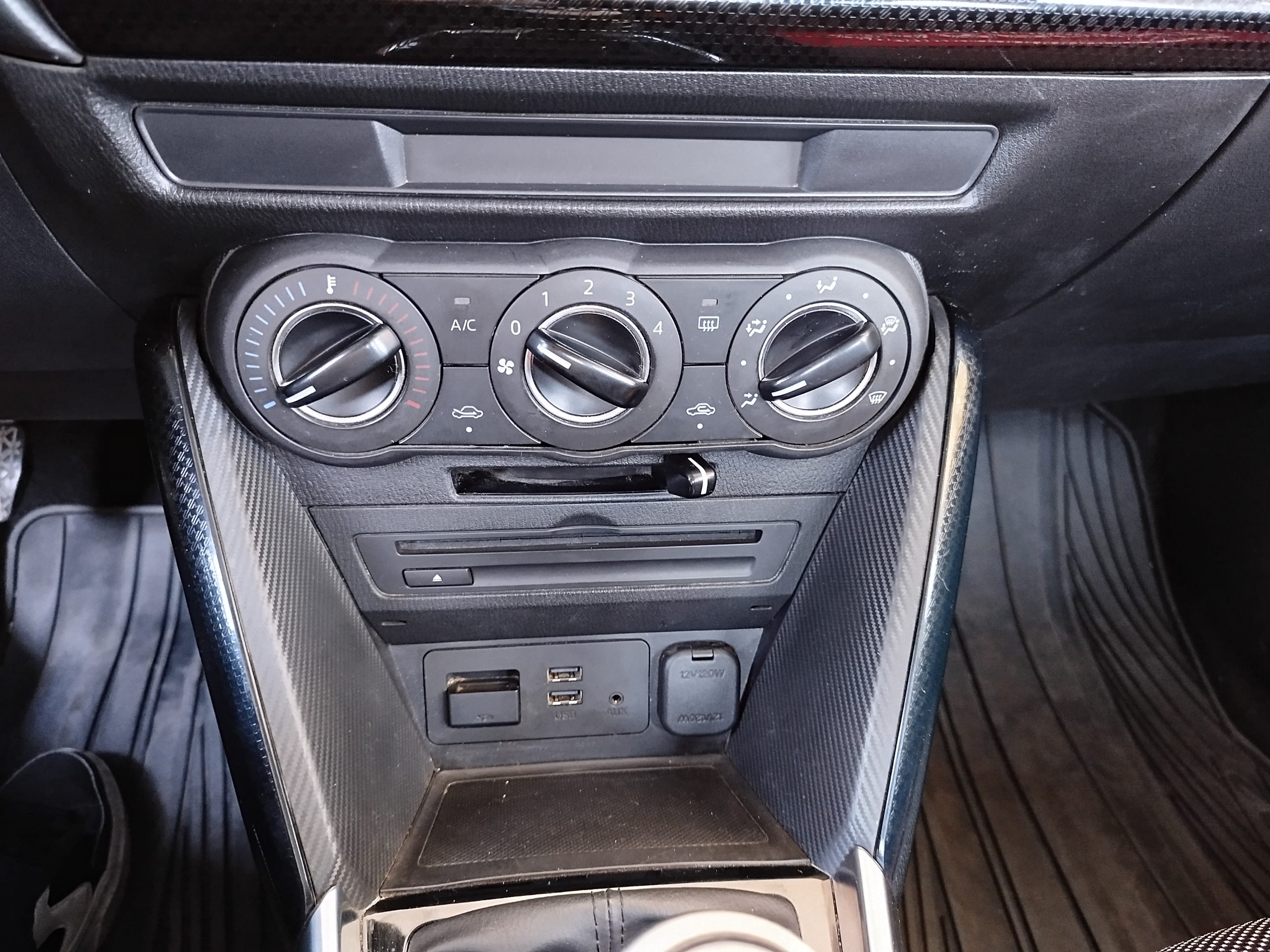 Mazda 2 2018