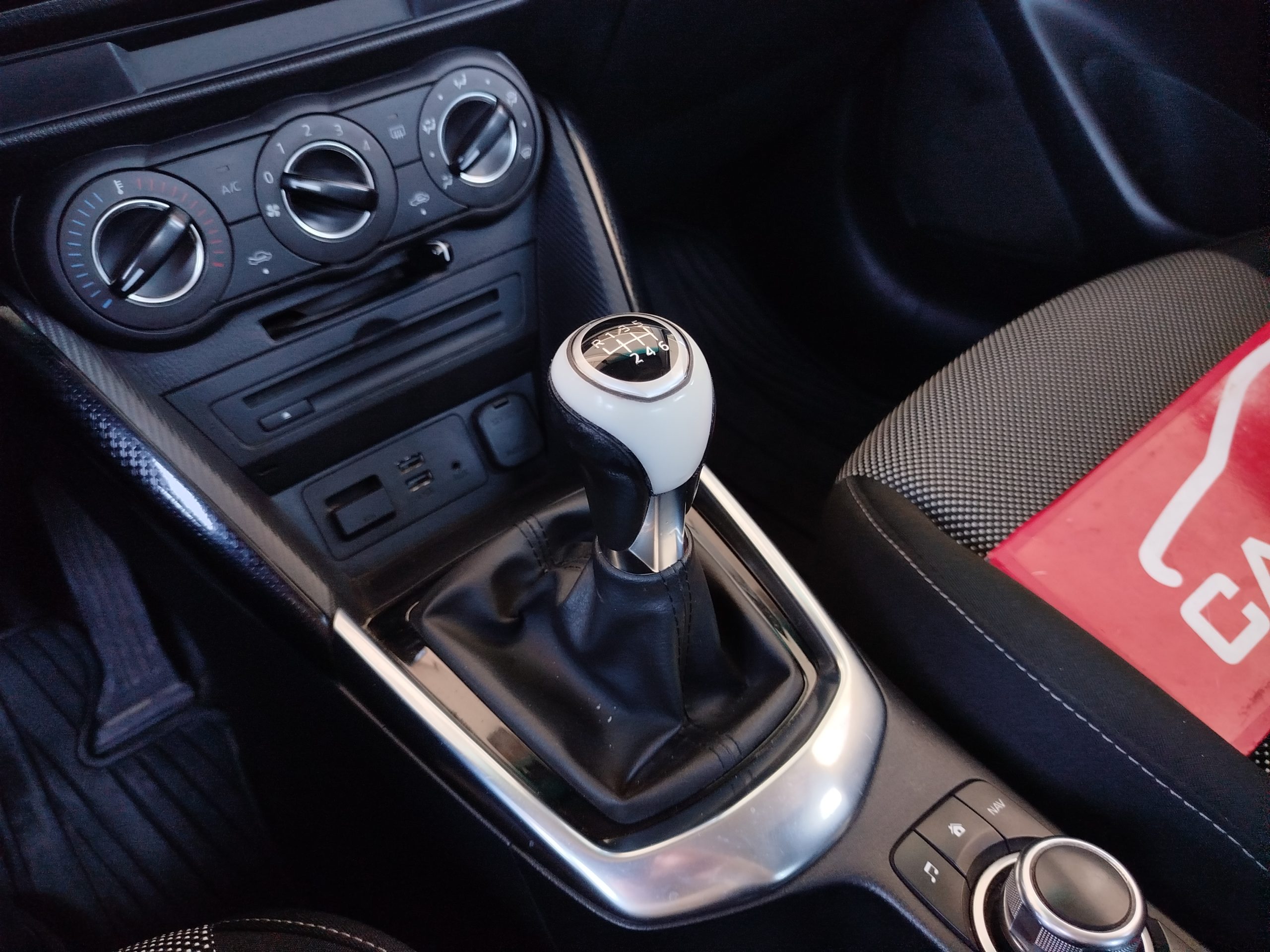 Mazda 2 2018
