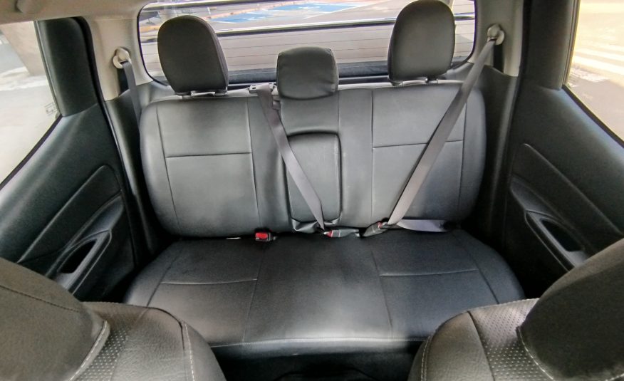 Mitsubishi L200 4×2 2024
