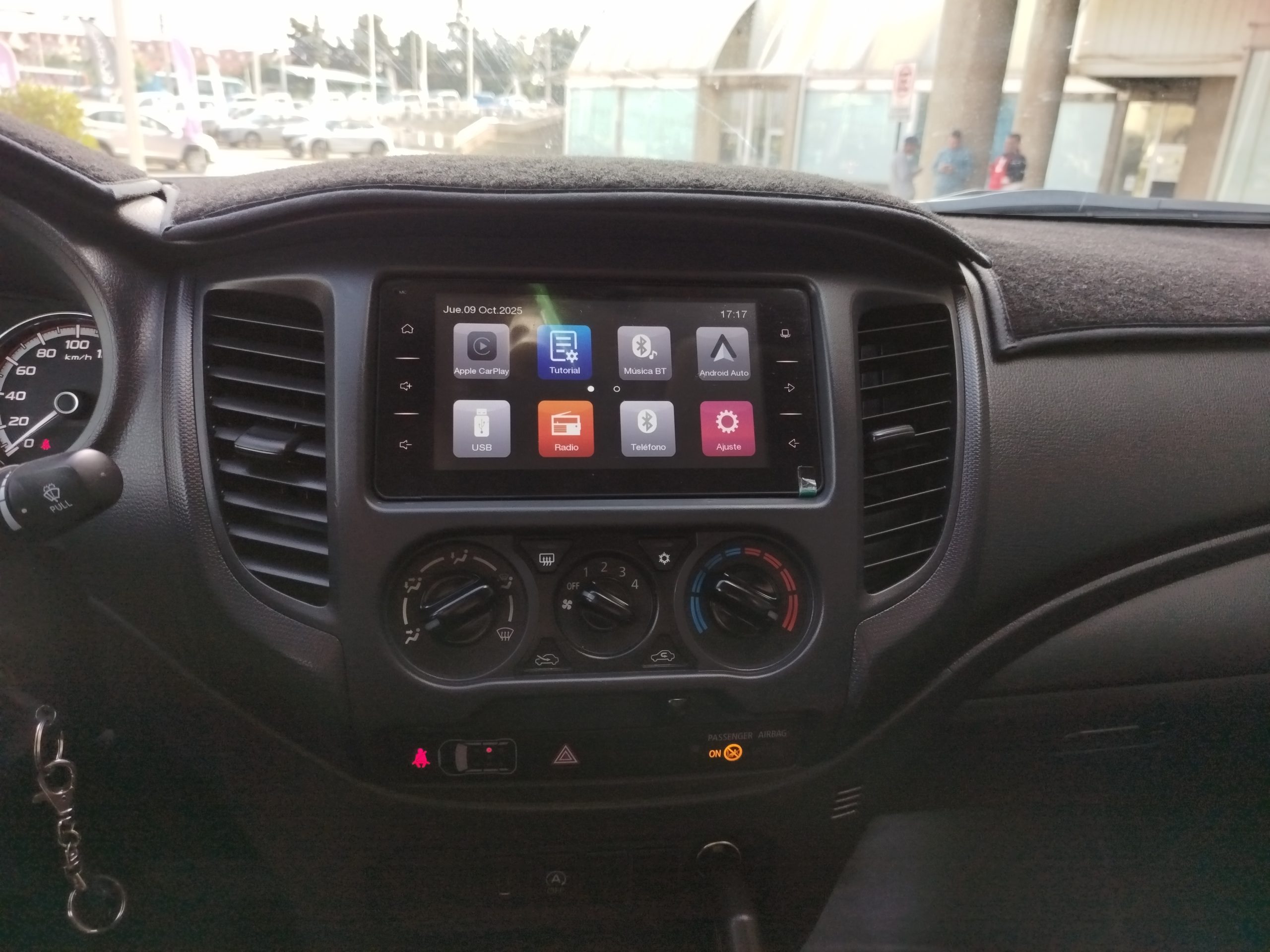 Mitsubishi L200 4×2 2024