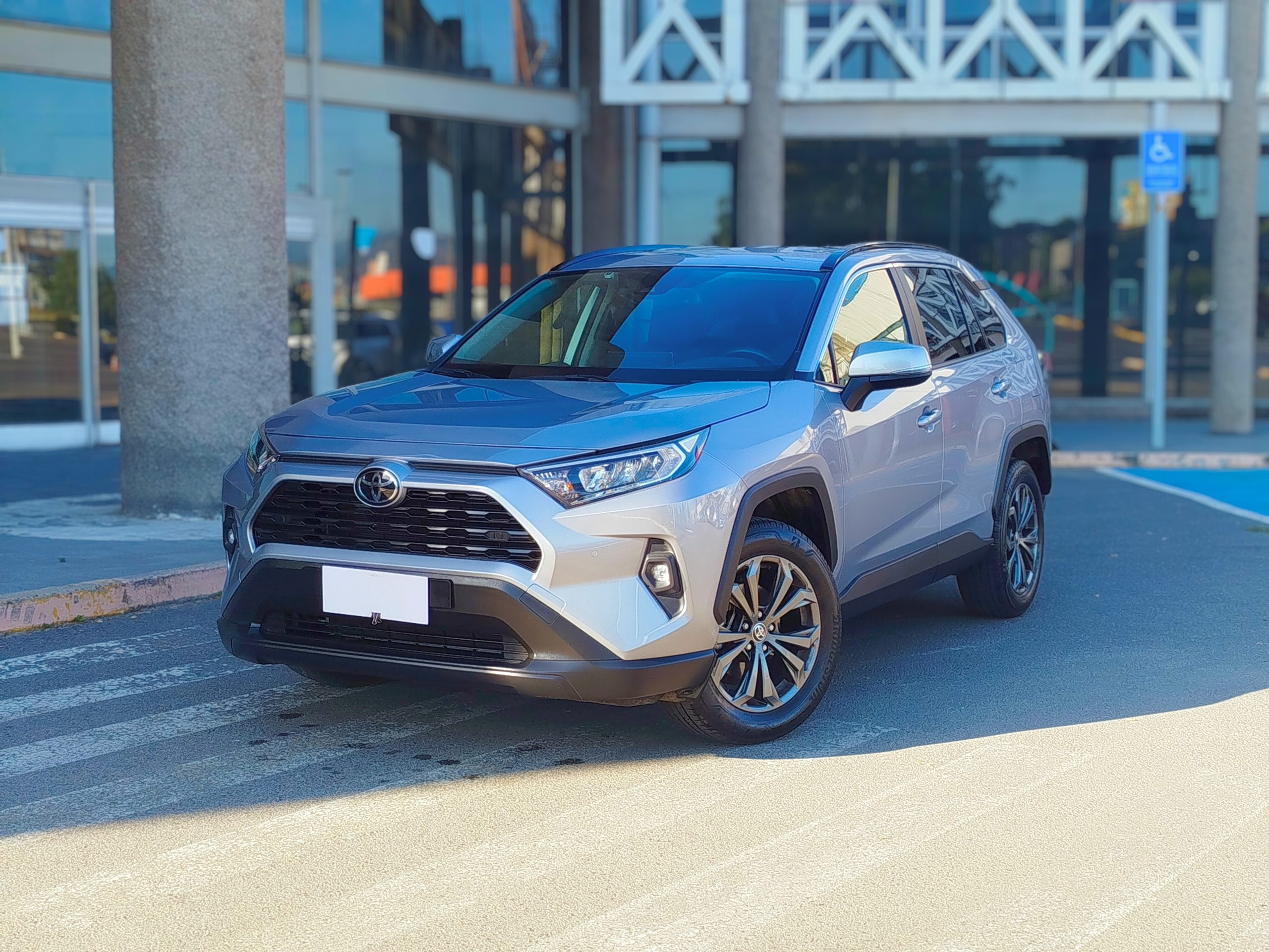 Toyota RAV4 2024