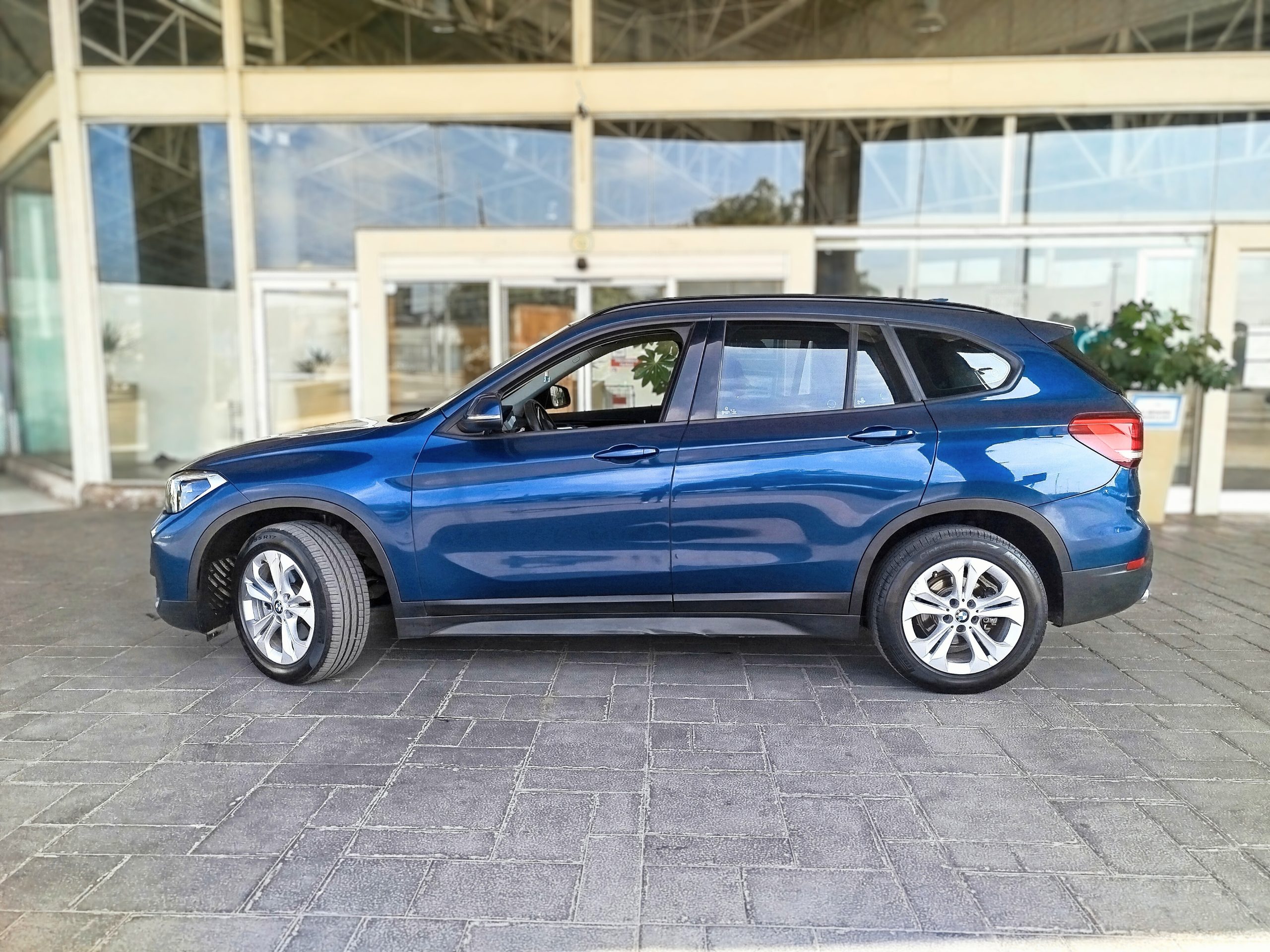 BMW X1 AT 2021