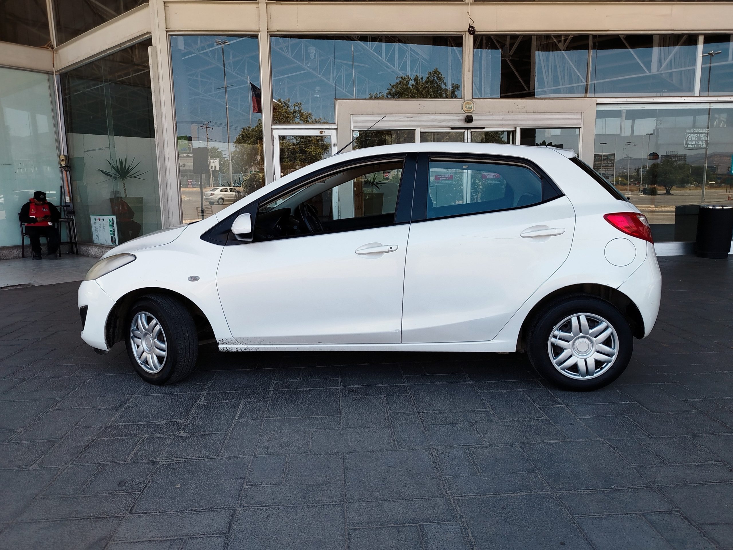 Mazda 2 Sport 2014
