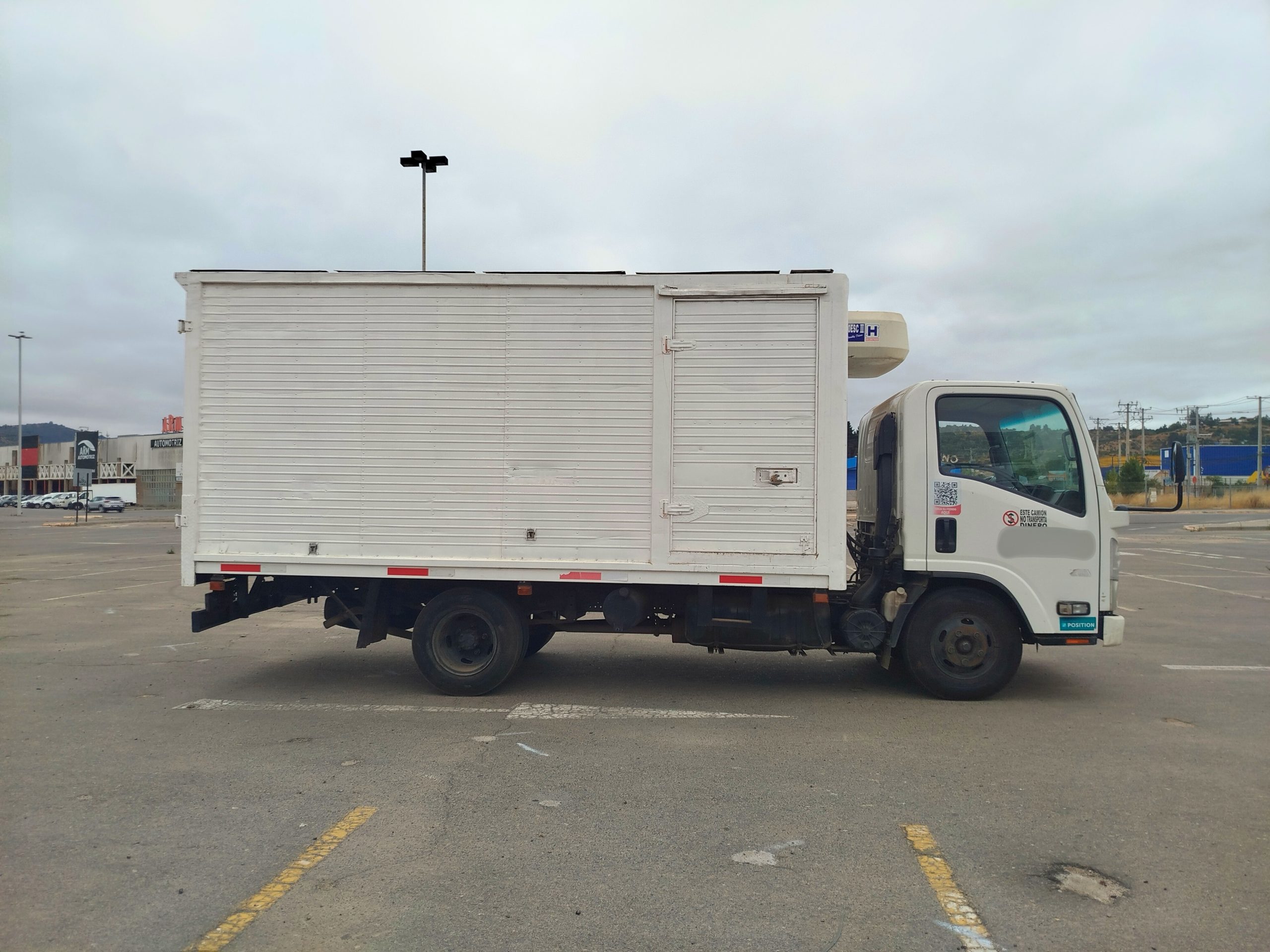 Chevrolet Nkr 612 2019