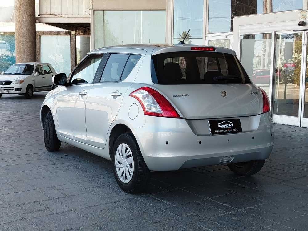 Suzuki Swift GL 1.2 MT 2018