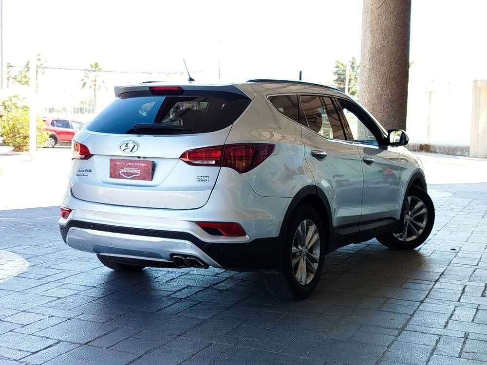 Hyundai Santa Fe GLS 4WD 2.2 AT 2017