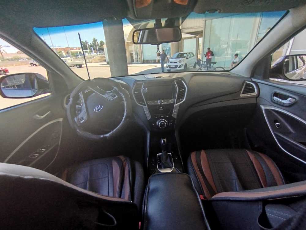 Hyundai Santa Fe GLS 4WD 2.2 AT 2017