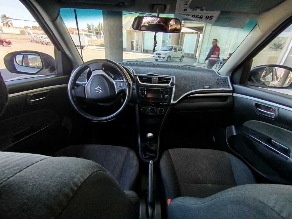 Suzuki Swift GL 1.2 MT 2018