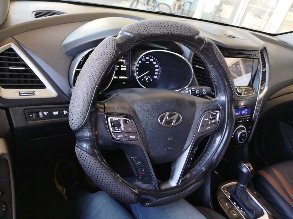 Hyundai Santa Fe GLS 4WD 2.2 AT 2017